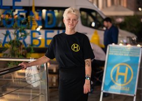 Bild zeigt Stella bei einer Aktion